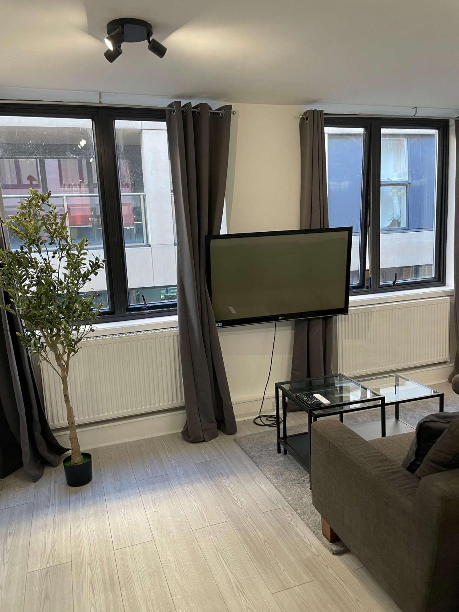 2 Bdrm Contemporary Central London Apartment Exterior photo